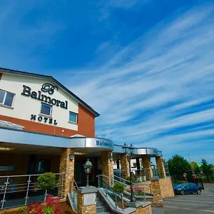 Balmoral Hotel, Hotel